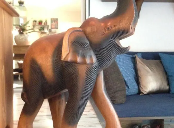 Karma * בודפשט